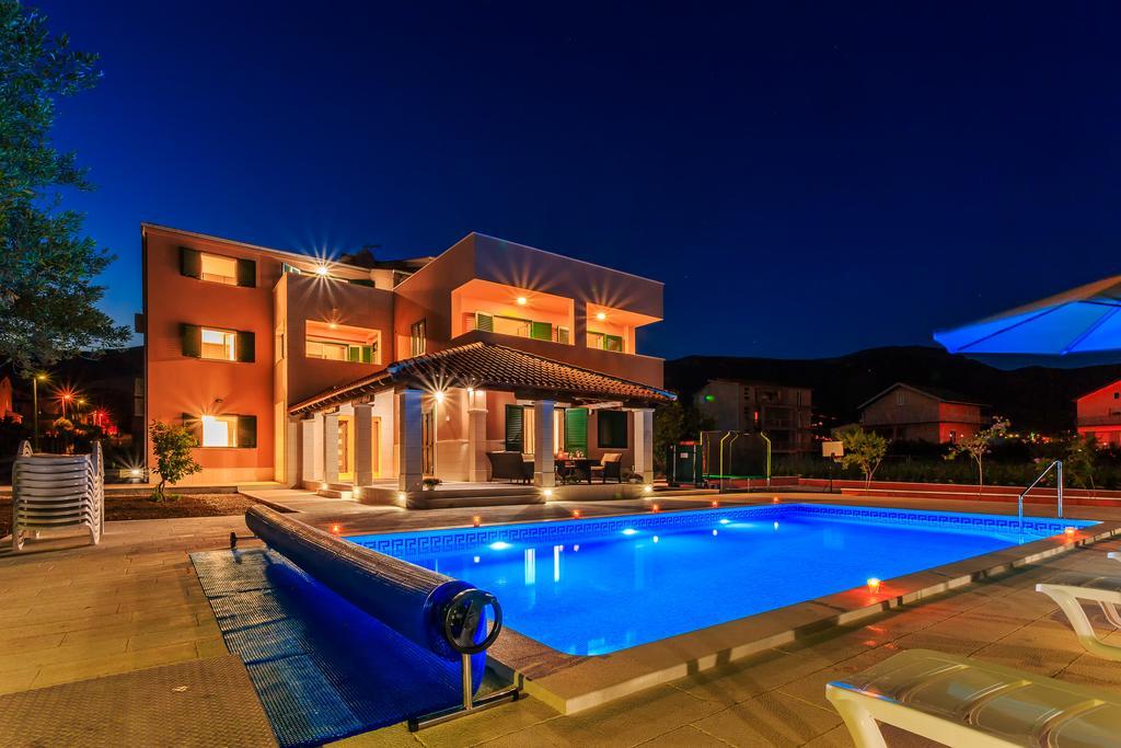 Villa Rusula Rudine  Exterior photo
